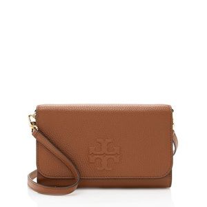 NWOT Tory Burch Thea flat wallet crossbody.